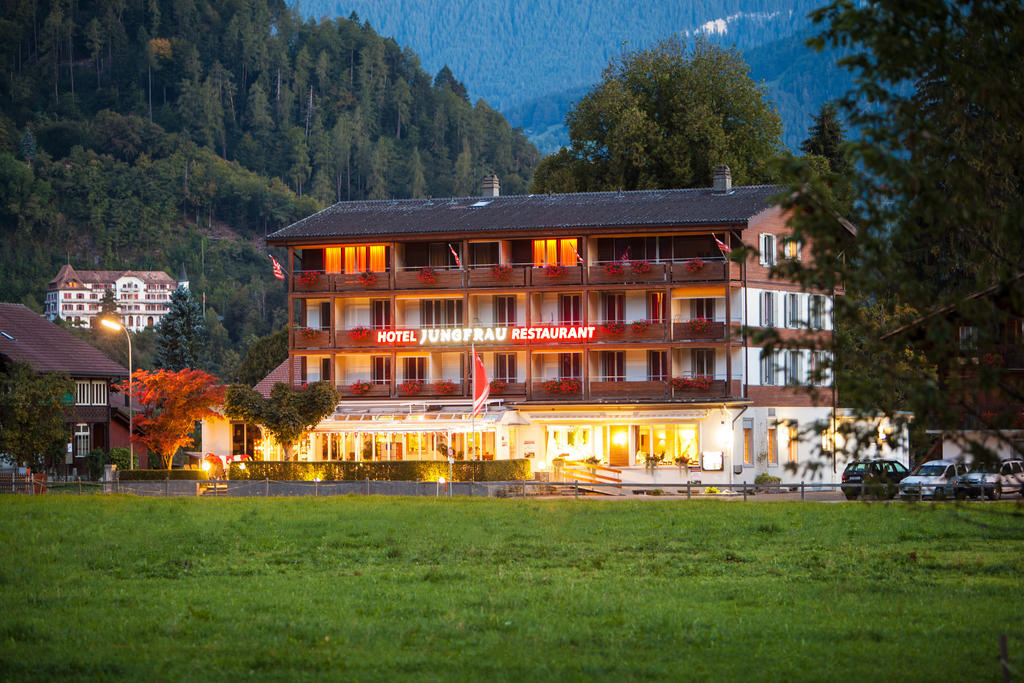 Hotel Jungfrau 3*